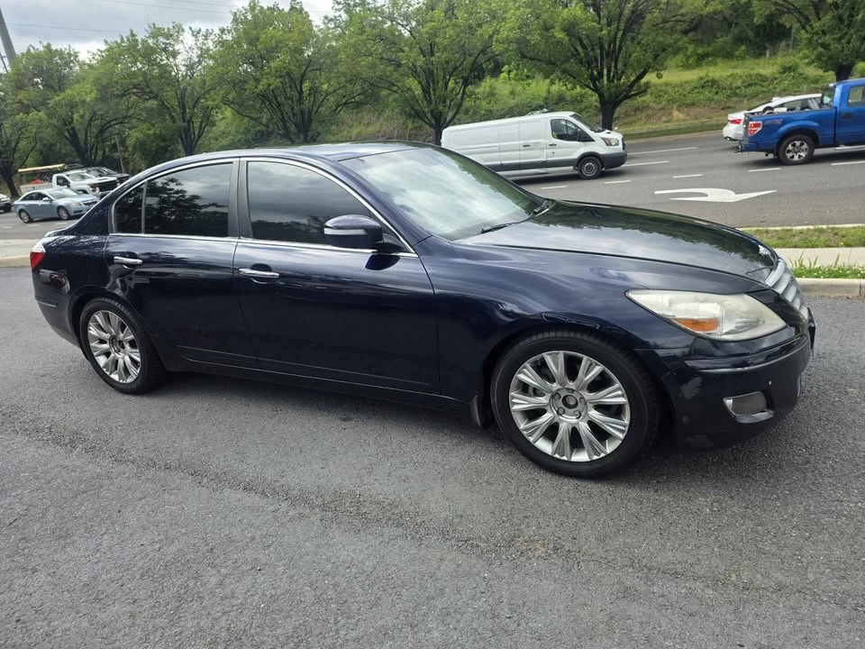 2009 Hyundai Genesis - Image 4 of 20
