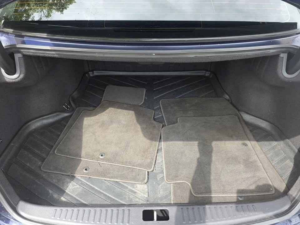 2009 Hyundai Genesis - Image 20 of 20