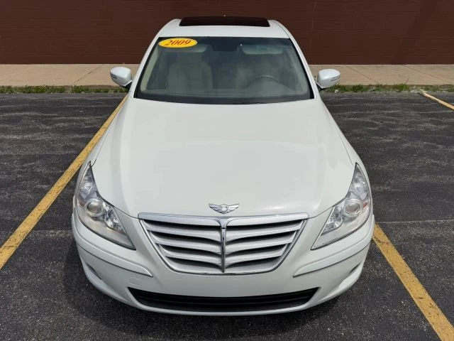 2009 Hyundai Genesis - Image 4 of 30