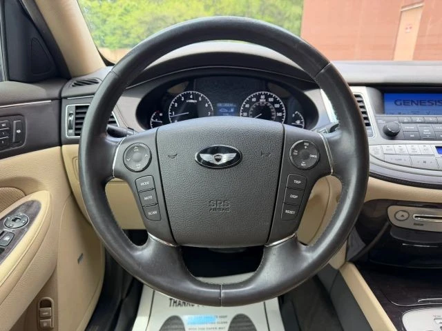 2009 Hyundai Genesis - Image 20 of 30