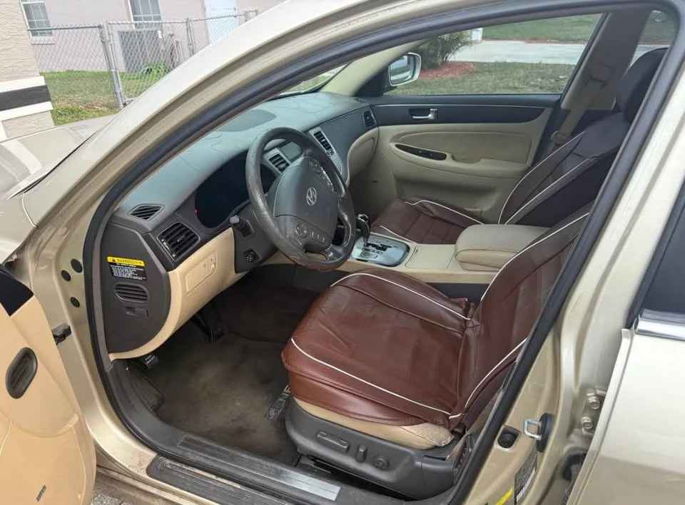 2009 Hyundai Genesis - Image 5 of 9