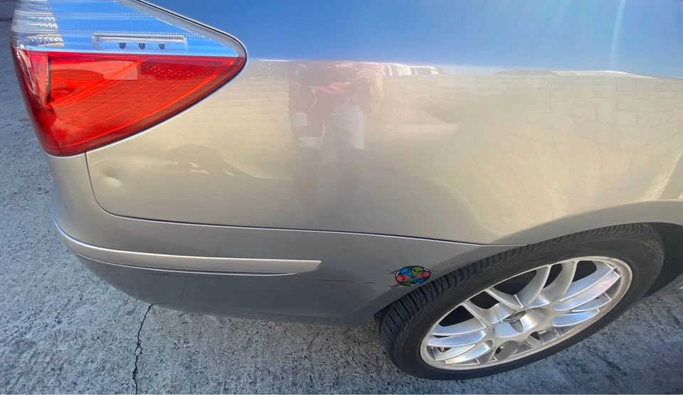 2009 Hyundai Genesis - Image 7 of 10