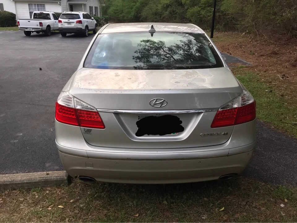 2009 Hyundai Genesis - Image 3 of 7