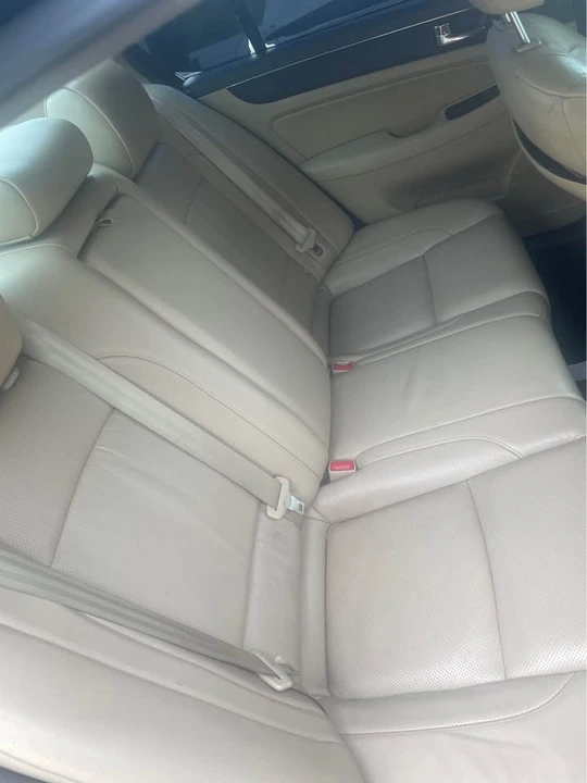 2009 Hyundai Genesis - Image 4 of 7