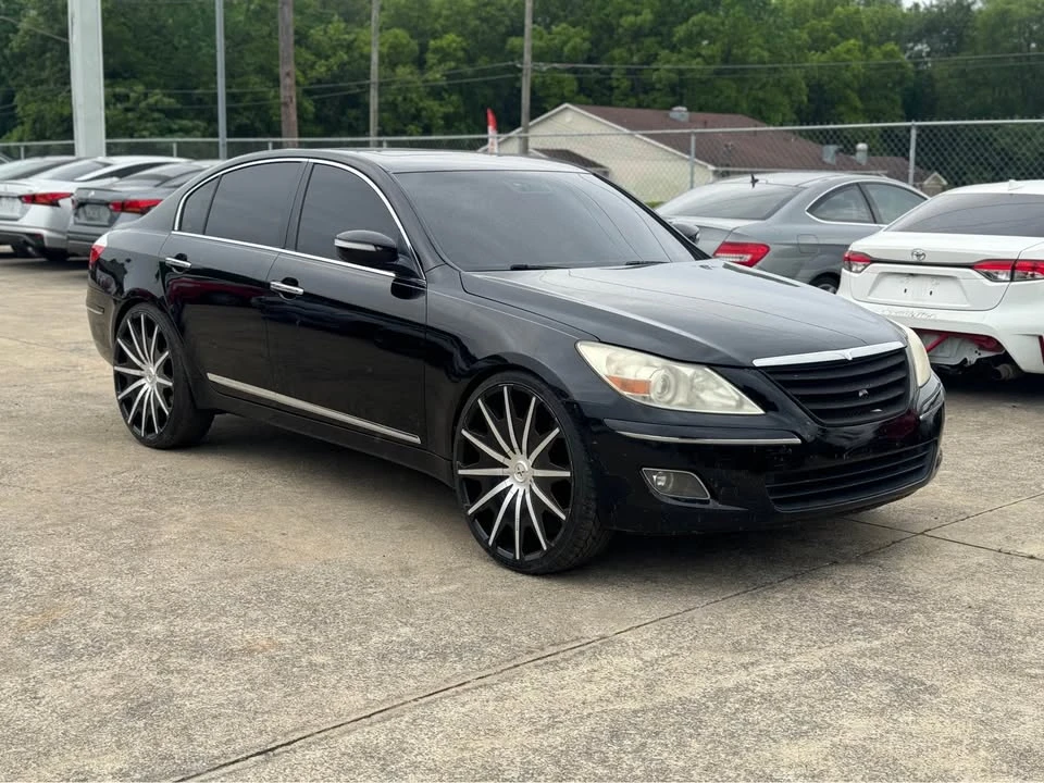 2009 Hyundai Genesis - Image 3 of 18