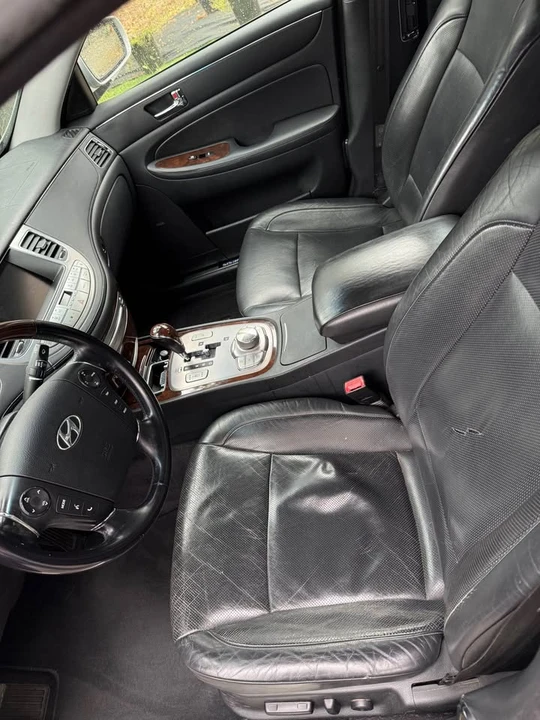 2009 Hyundai Genesis - Image 5 of 6