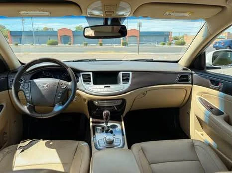 2009 Hyundai Genesis Coupe - Image 7 of 10