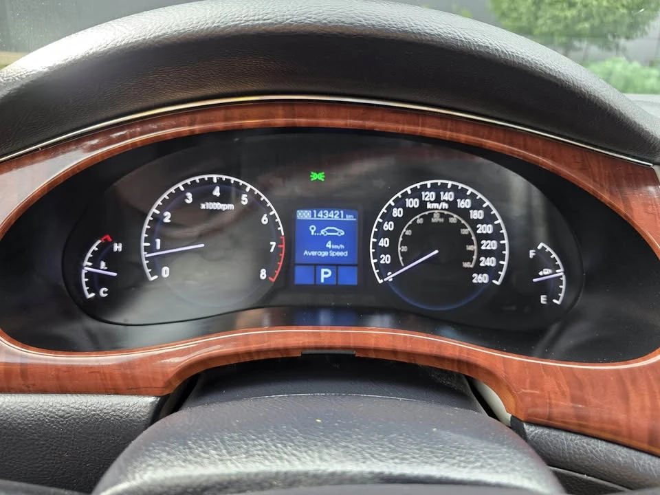 2009 Hyundai Genesis - Image 19 of 20