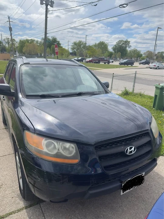2009 Hyundai Santa Fe - Image 4 of 4