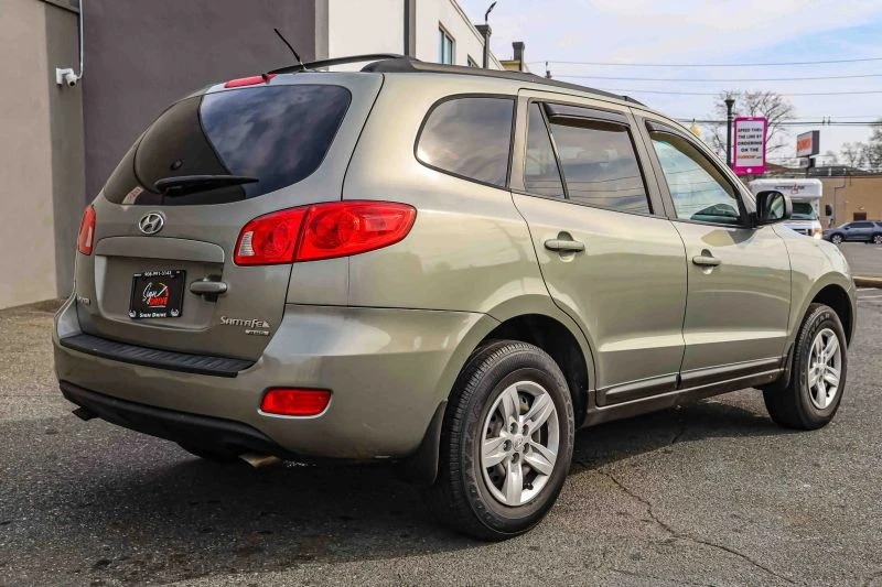 2009 Hyundai Santa Fe - Image 6 of 12