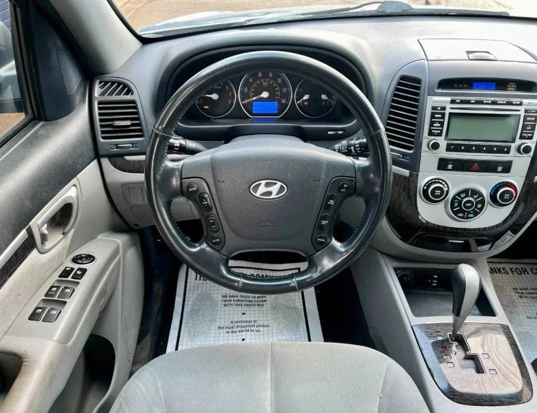 2009 Hyundai Santa Fe - Image 10 of 12