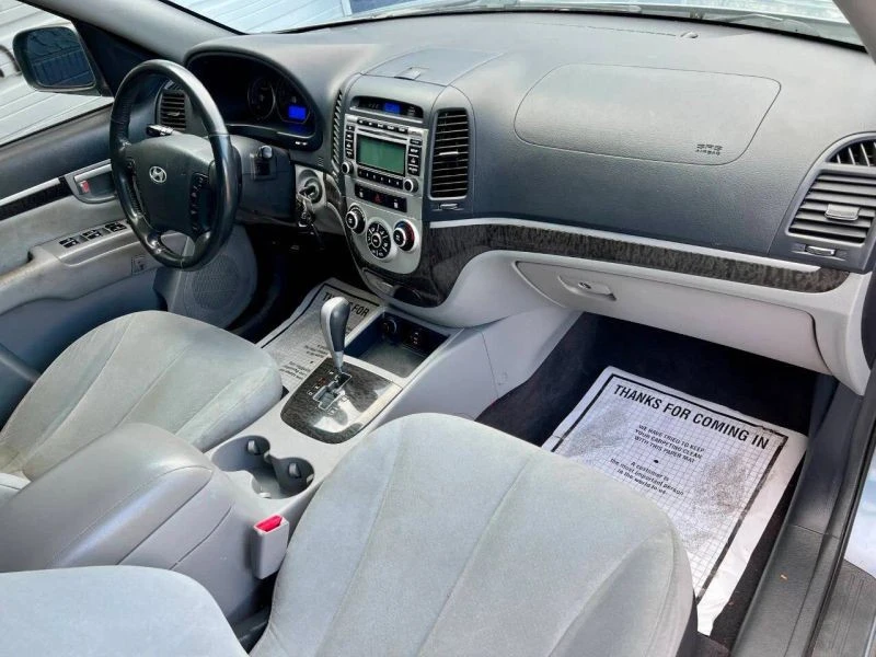 2009 Hyundai Santa Fe - Image 7 of 12