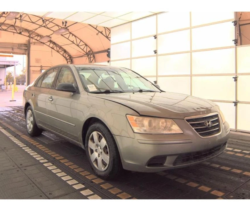 2009 Hyundai Sonata - Image 2 of 9