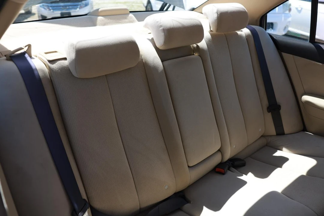 2009 Hyundai Sonata - Image 14 of 21