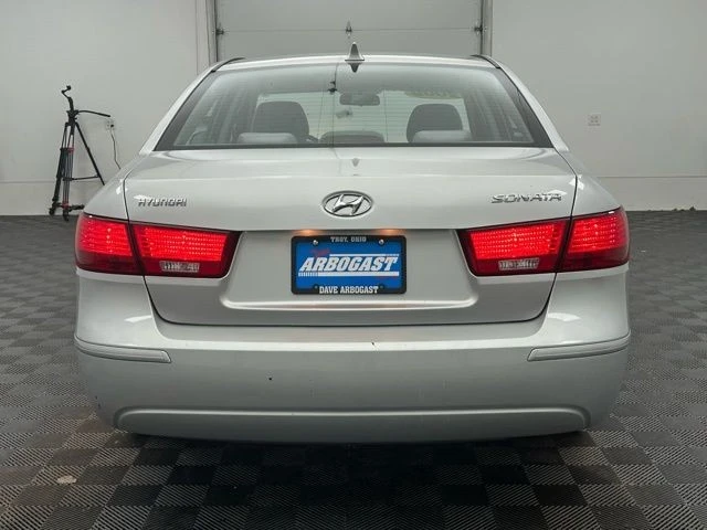2009 Hyundai Sonata - Image 8 of 12