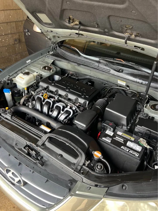 2009 Hyundai Sonata - Image 6 of 7