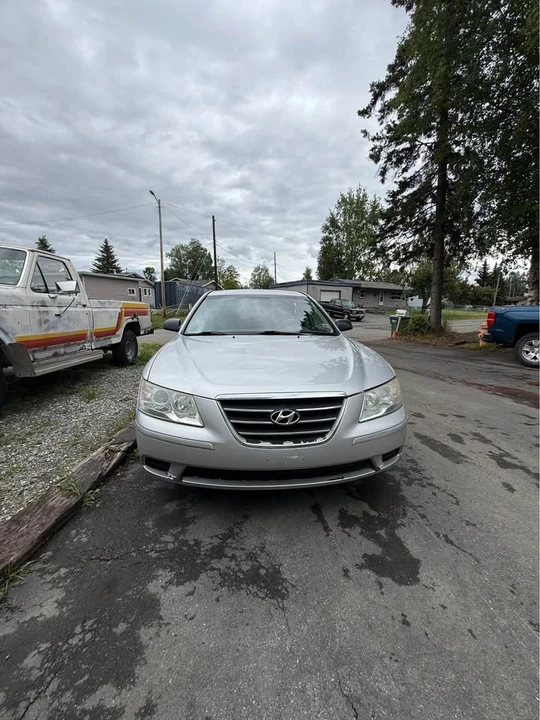 2009 Hyundai Sonata - Image 4 of 7