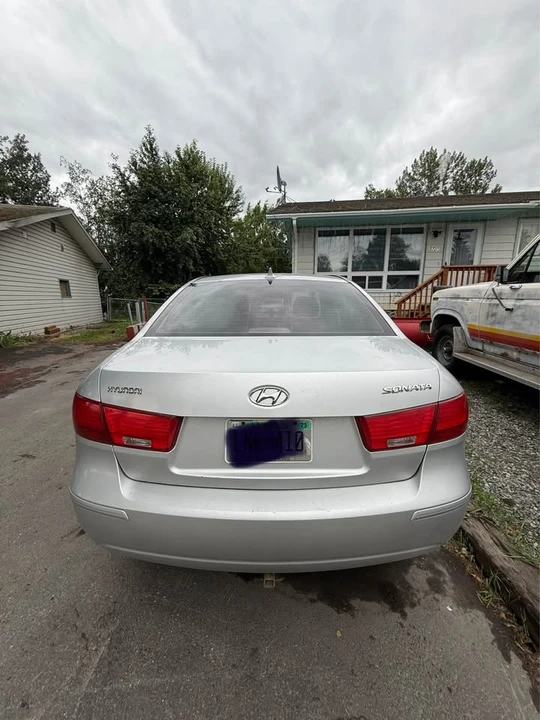 2009 Hyundai Sonata - Image 3 of 7