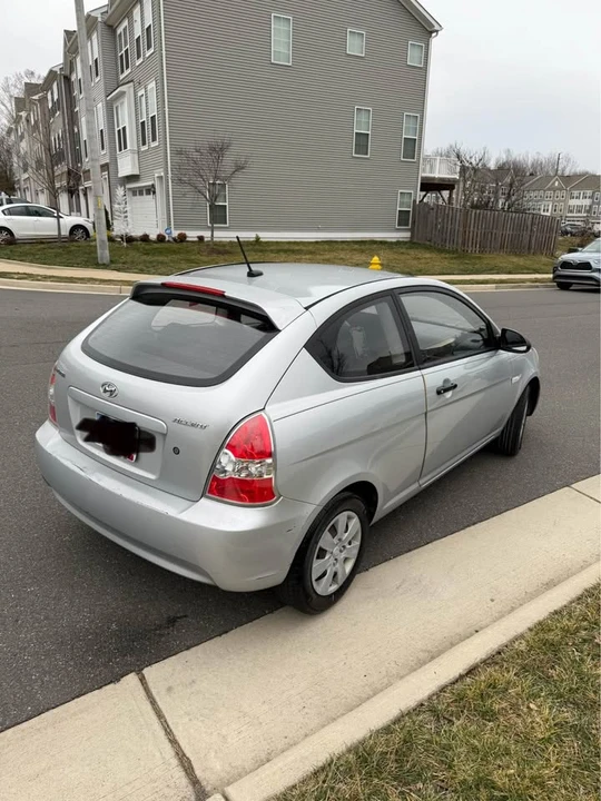 2009 Hyundai Accent - Image 14 of 17
