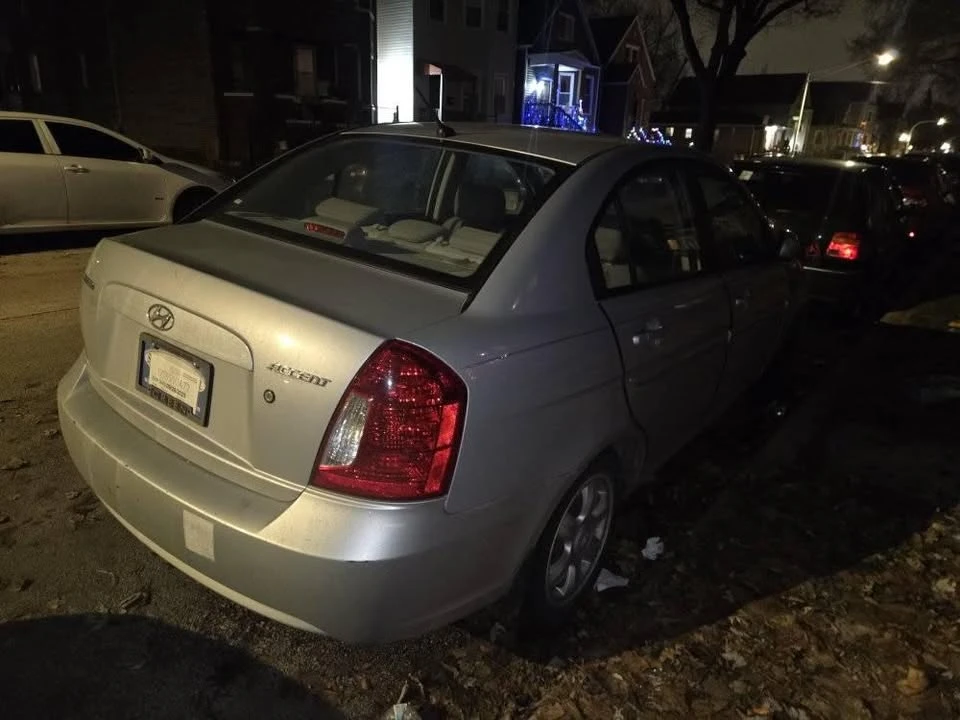 2009 Hyundai Accent - Image 2 of 6
