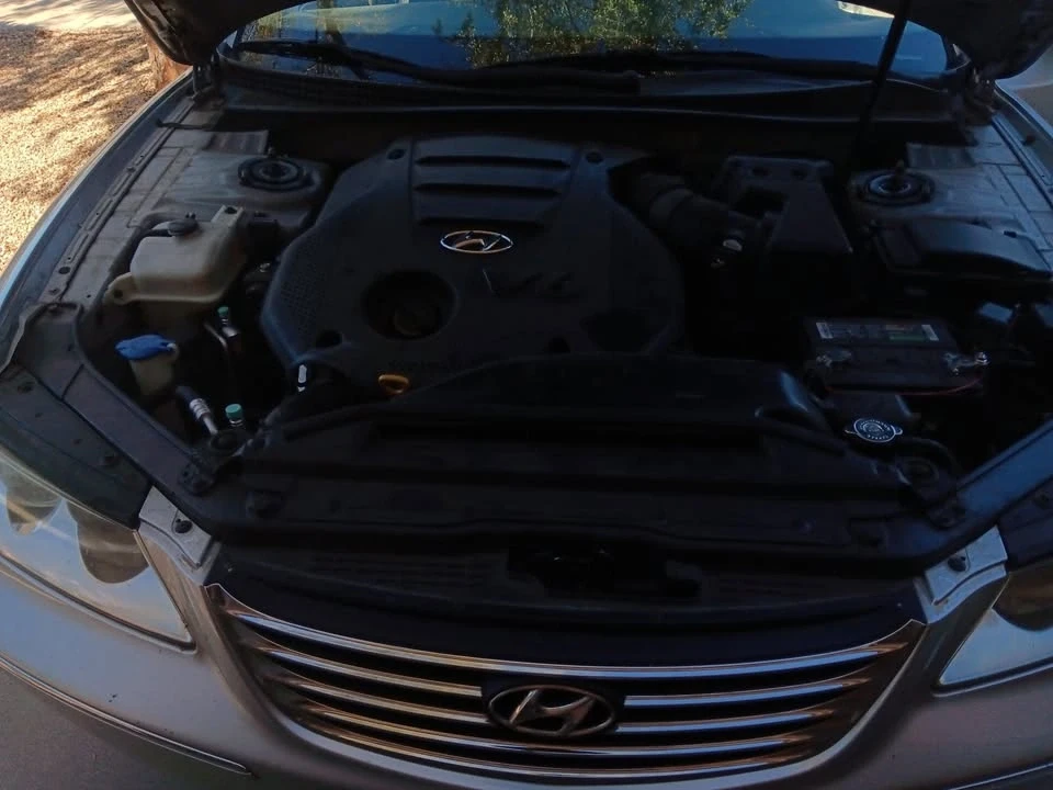 2009 Hyundai Azera - Image 6 of 8