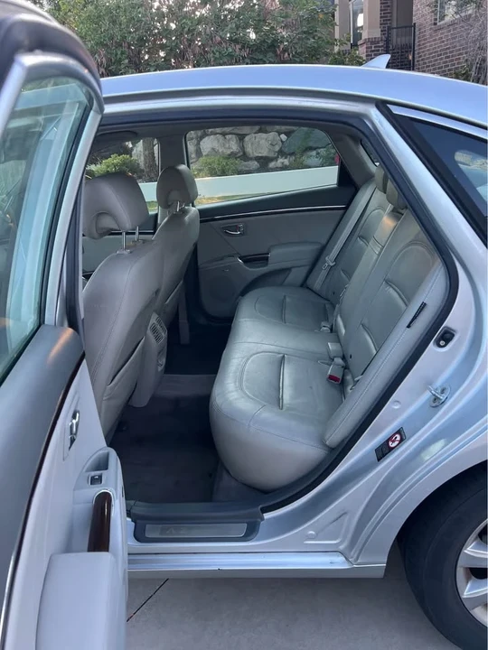 2009 Hyundai Azera - Image 9 of 19
