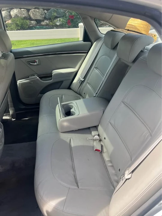 2009 Hyundai Azera - Image 12 of 19