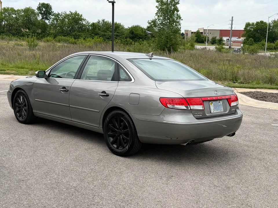 2009 Hyundai Azera - Image 4 of 20