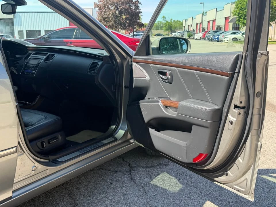 2009 Hyundai Azera - Image 16 of 20
