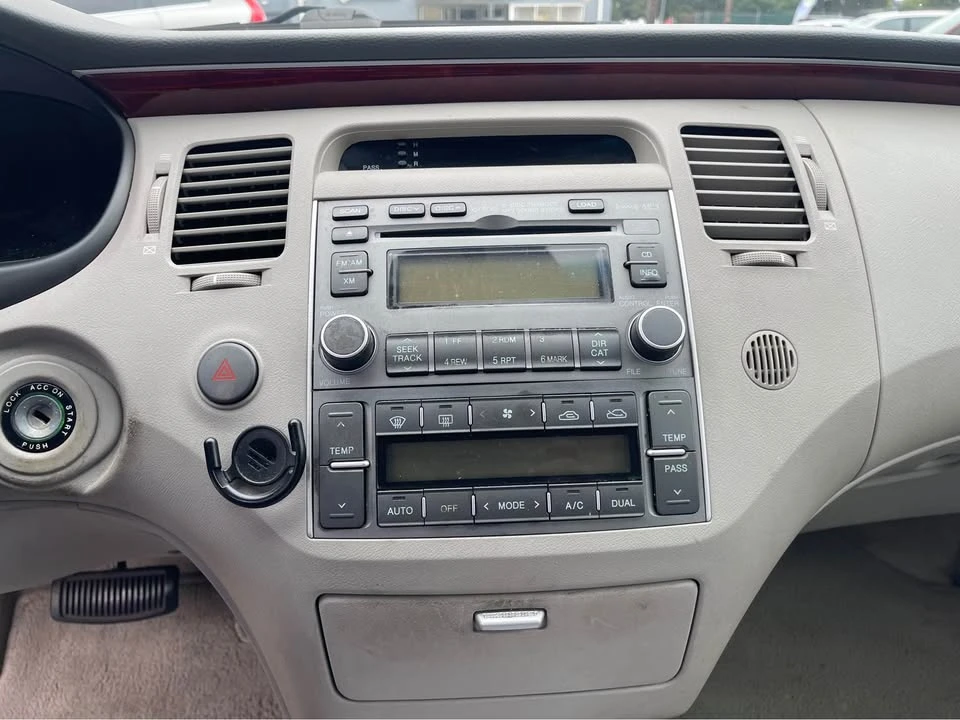 2009 Hyundai Azera - Image 15 of 20