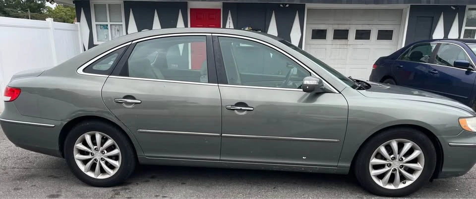 2009 Hyundai Azera - Image 10 of 20