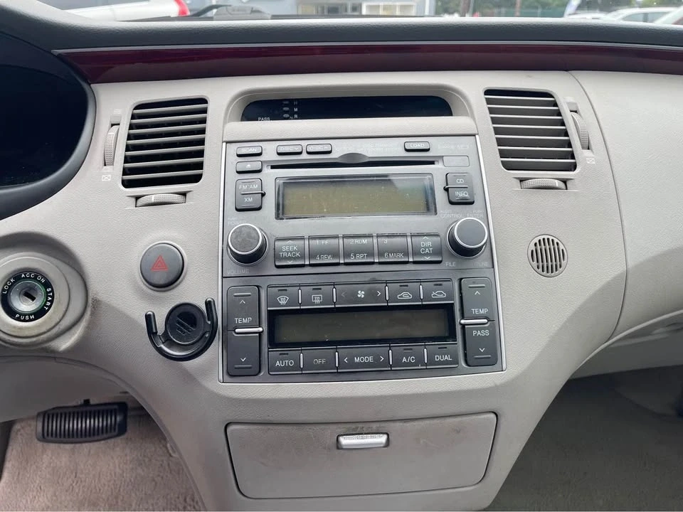 2009 Hyundai Azera - Image 15 of 20