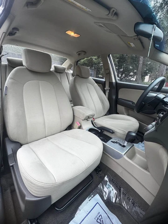 2009 Hyundai Elantra - Image 13 of 15
