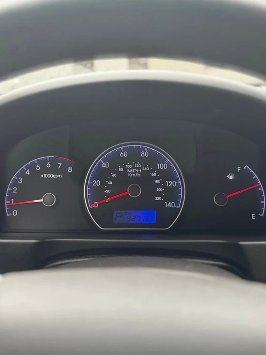 2009 Hyundai Elantra - Image 14 of 15