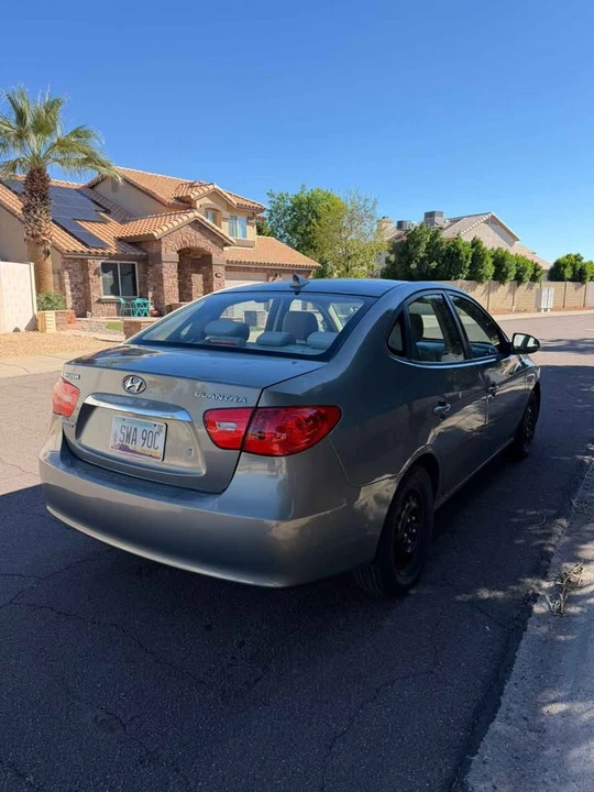 2009 Hyundai Elantra - Image 8 of 11