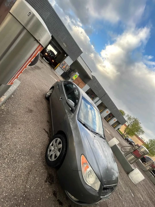 2009 Hyundai Elantra - Image 5 of 11