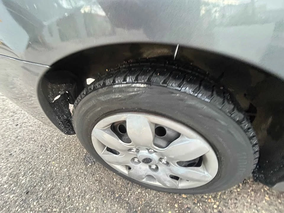 2009 Hyundai Elantra - Image 6 of 11