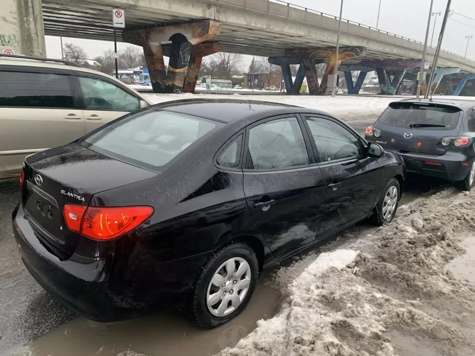 2009 Hyundai Elantra - Image 16 of 16