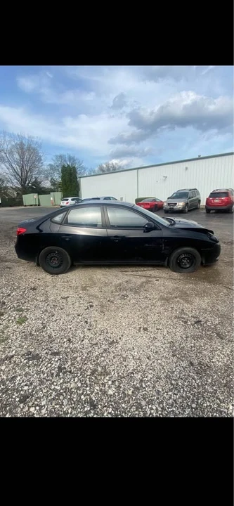 2009 Hyundai Elantra - Image 4 of 5