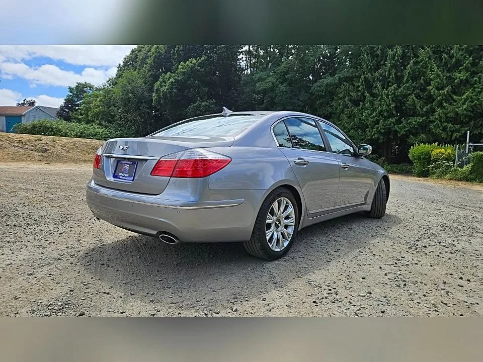 2009 Hyundai Genesis - Image 3 of 20