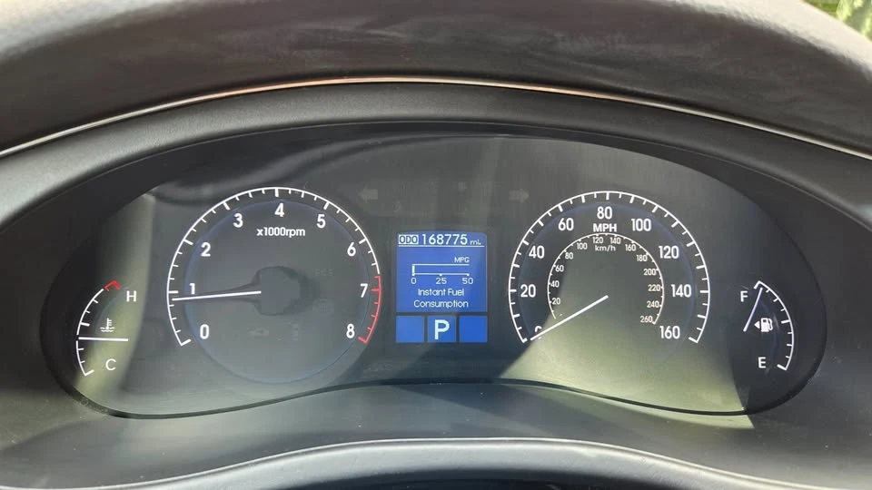 2009 Hyundai Genesis - Image 20 of 20
