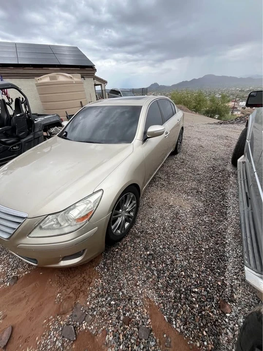 2009 Hyundai Genesis - Image 3 of 5