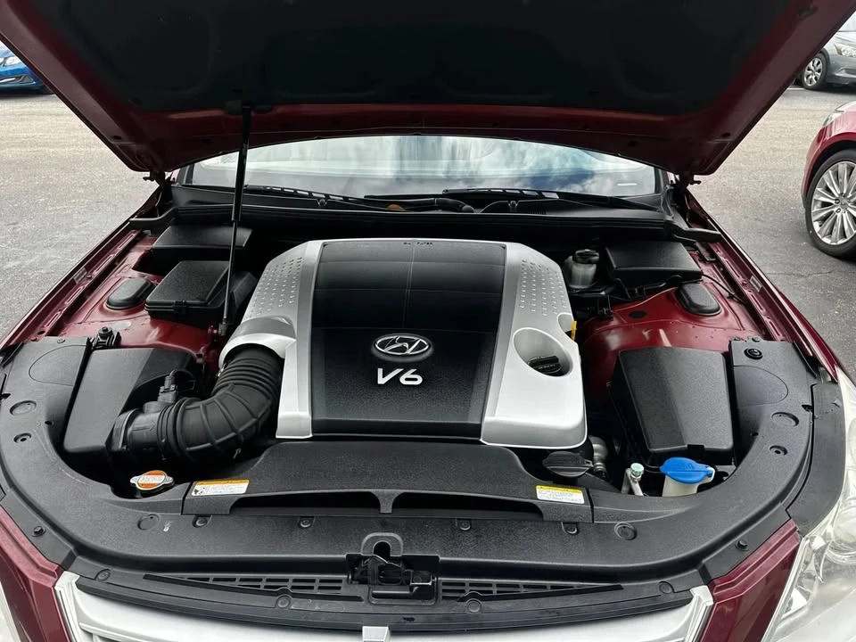 2009 Hyundai Genesis - Image 13 of 20