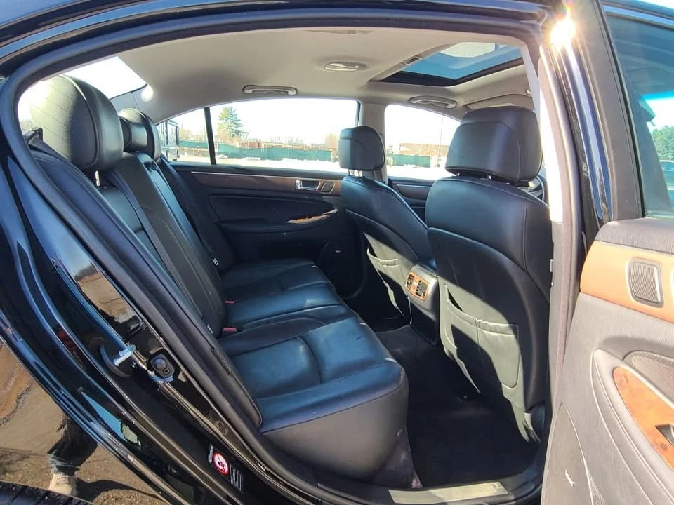 2009 Hyundai Genesis - Image 18 of 20