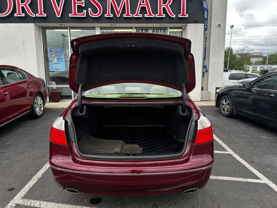 2009 Hyundai Genesis - Image 15 of 20