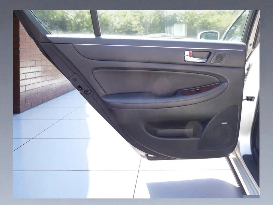 2009 Hyundai Genesis - Image 20 of 20