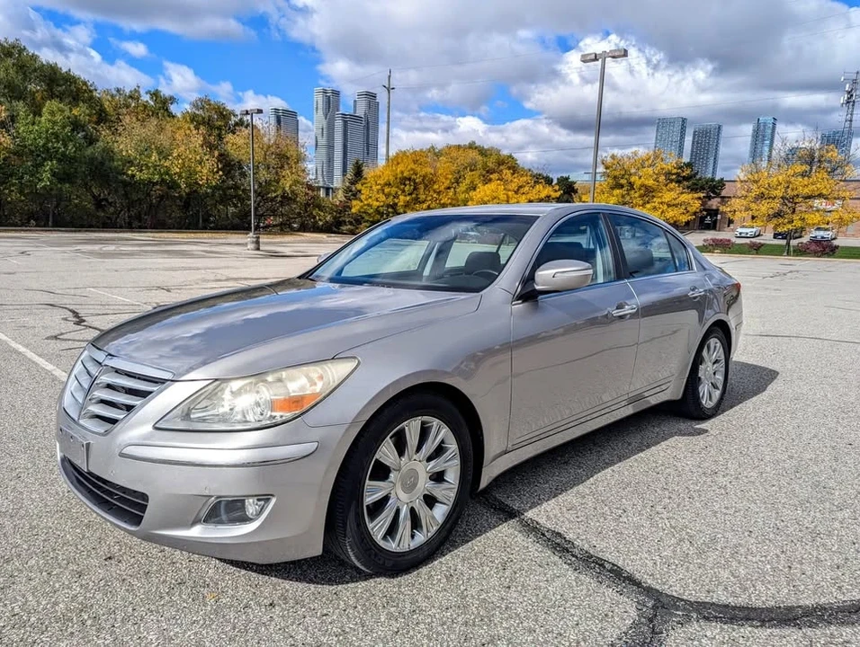 2009 Hyundai Genesis - Image 4 of 11