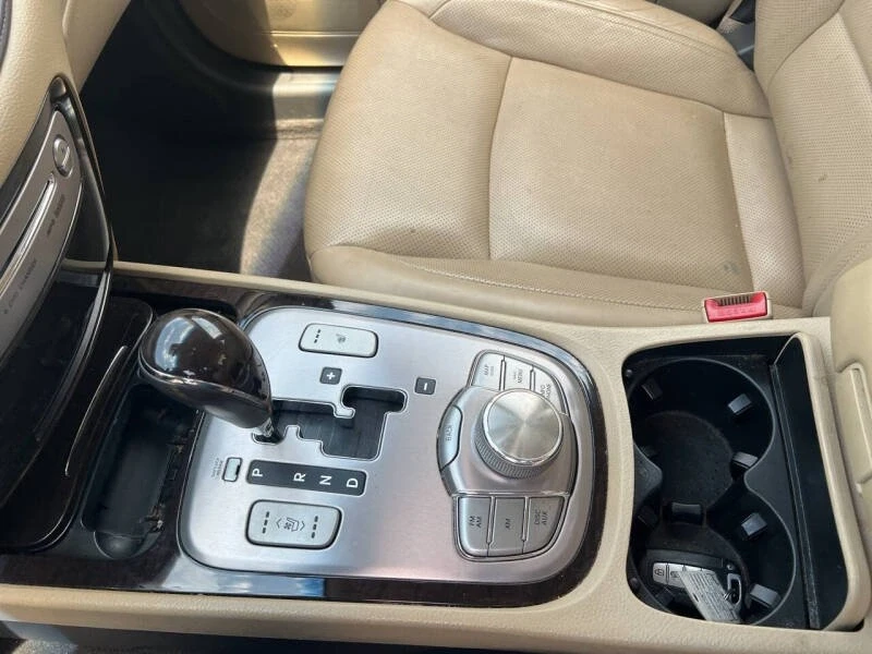 2009 Hyundai Genesis - Image 10 of 19