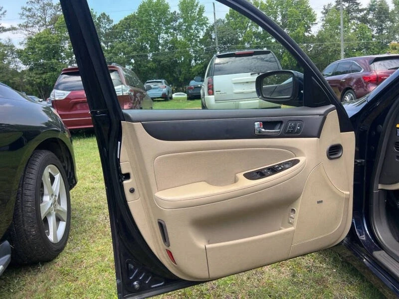 2009 Hyundai Genesis - Image 19 of 19