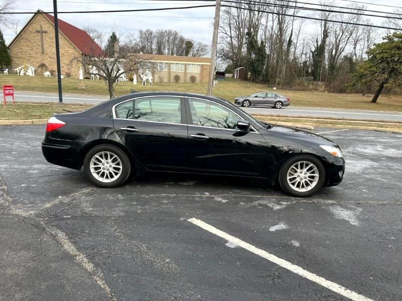 2009 Hyundai Genesis - Image 7 of 18